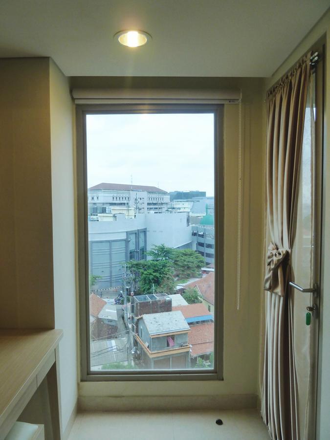 Pinnacle Apartment Pandanaran Semarang Extérieur photo